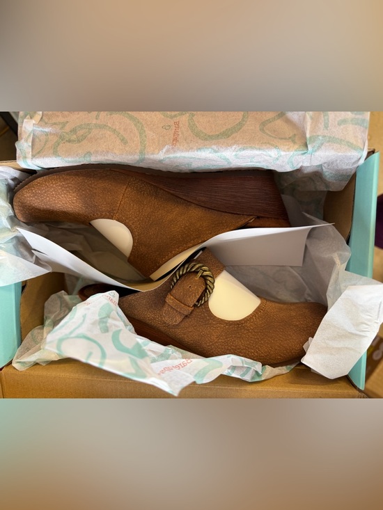 Baretraps Luna Mary Jane Mule Cashew Size 8.5 NEW - Picture 4 of 5